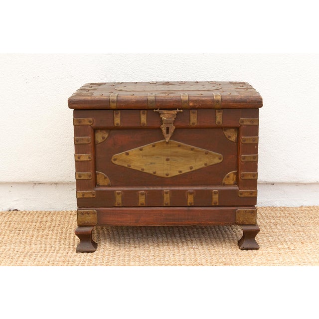 Traditional Vintage Teak & Brass Captian's Chest For Sale - Image 3 of 11