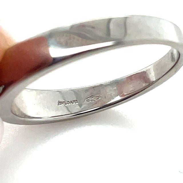 Bulgari Bulgari, B.zero1 18k White Gold and Diamond Charm Ring, Size 7.25 For Sale - Image 4 of 5