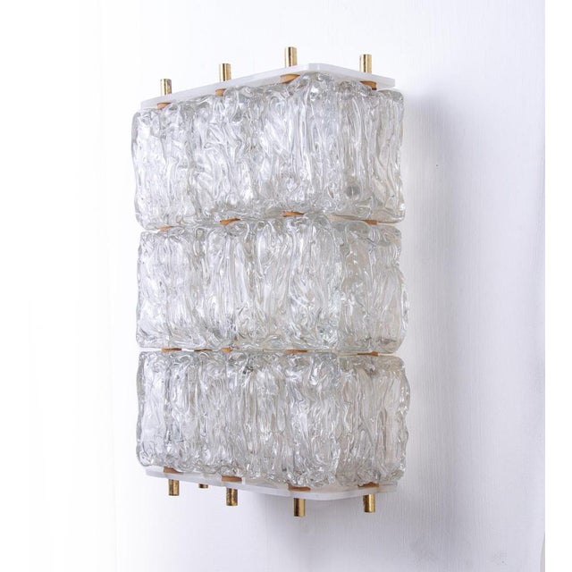 Venetian barovier & toso ice block wall sonce with clear textured murano glass blocks. A real eyecatcher even unlit....