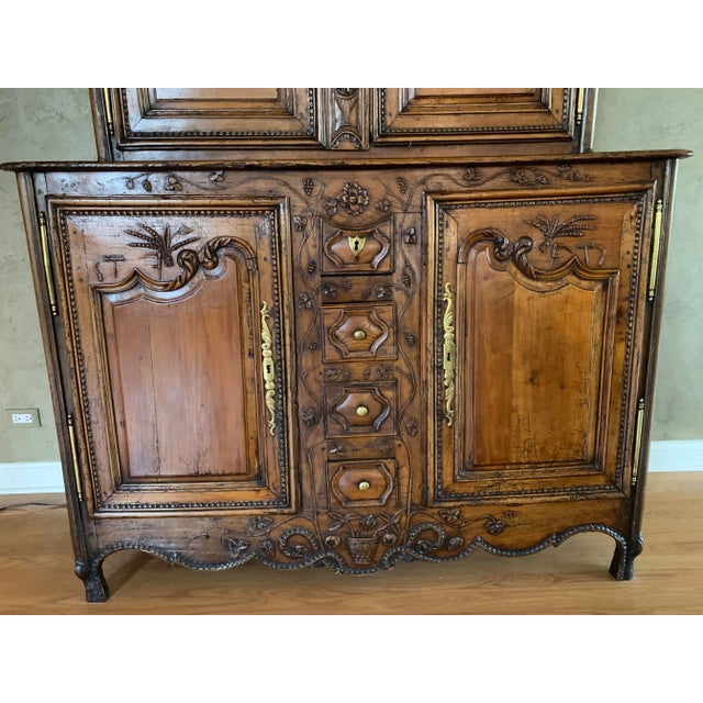 A prized estate piece, this buffet unlike most is constructed of elm and applewood which over two and a half centuries...