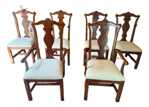 Late 20th Century Pennsylvania House Set of Six Chippendale Style Dining Chairs.