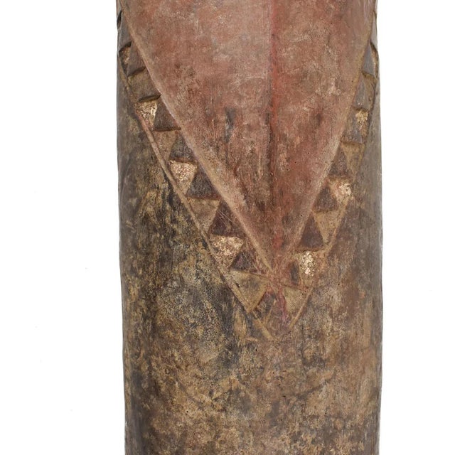 African Early 20th Century Bembe Wood Shield For Sale - Image 3 of 7