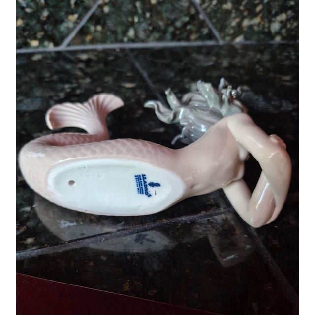 Mid-Century Modern Vintage 1980s Lladró "Fantasy" Porcelain Mermaid Figurine With Wooden Base - No. 1414 (Jg) For Sale - Image 3 of 6
