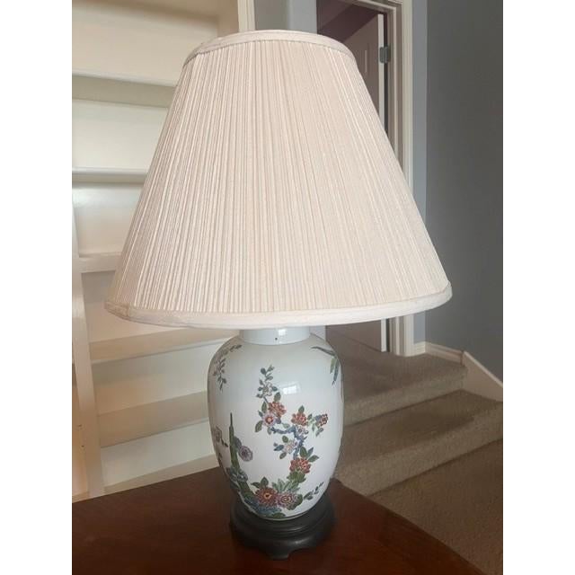 Mid 20th Century Mid 20th Century Chinoiserie Porcelain Ginger Jar Table Lamp For Sale - Image 5 of 5