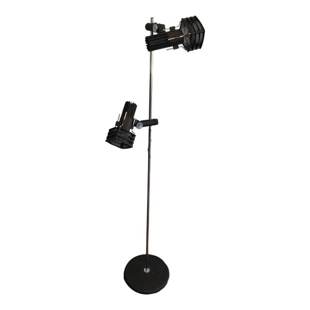 1980s Chrome and Black Lacquered Design Floor Lamp with Adjustable Lights, French Work For Sale