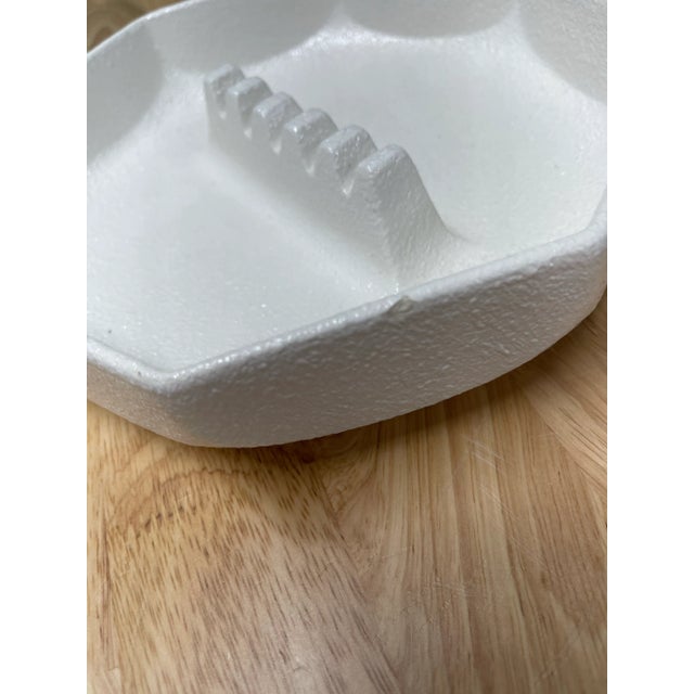 Mid-Century Modern 1960s Haeger Pottery Ashtray For Sale - Image 3 of 4