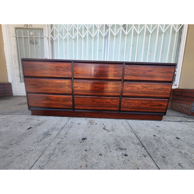 Wood 1970s Danish Modern Rosewood Dresser For Sale - Image 7 of 10