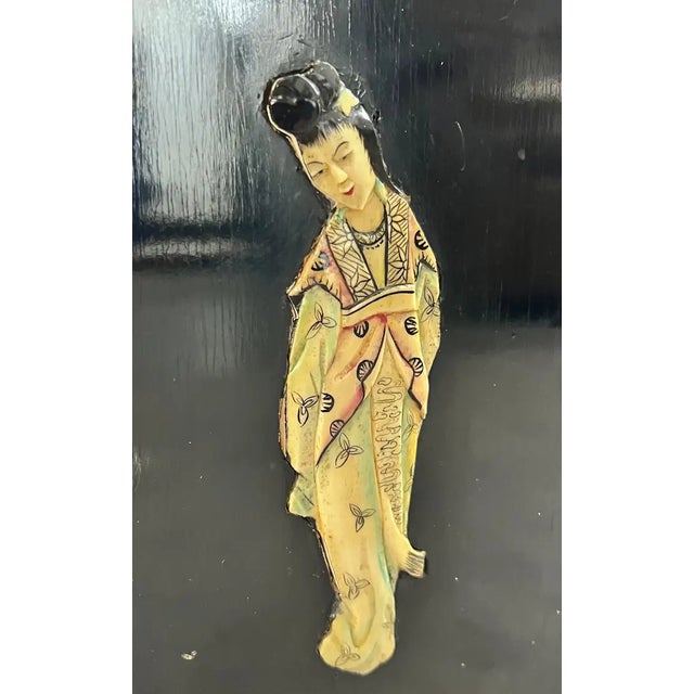 Black Asian Black Lacquer Hexagonal Side Table With Hand-Painted Gold & Figural Pane For Sale - Image 8 of 15