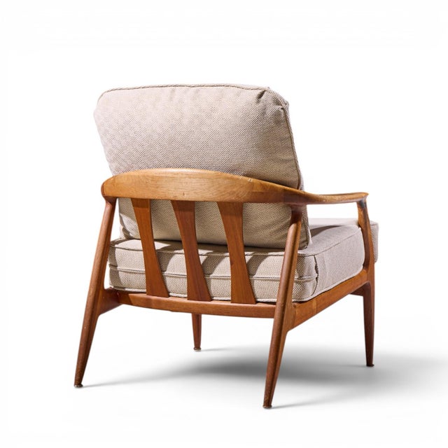 Milo Baughman for Thayer Coggin Mid Century Walnut Lounge Chairs - Pair For Sale - Image 10 of 12