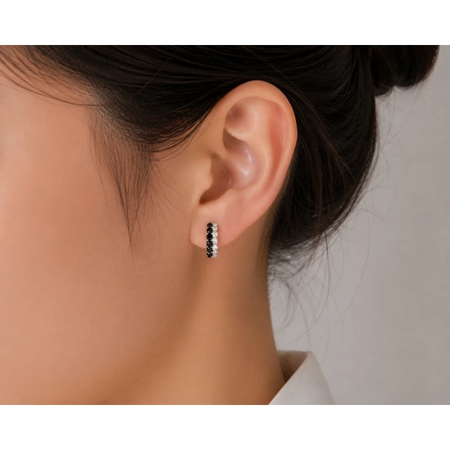 Art Deco Late 20th Century Pair of 14K White Gold Black Diamond Hoop Earrings For Sale - Image 3 of 3