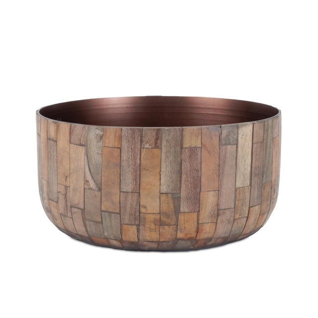 Contemporary Round Wooden Bowl Planter (Set of 2) For Sale - Image 3 of 3