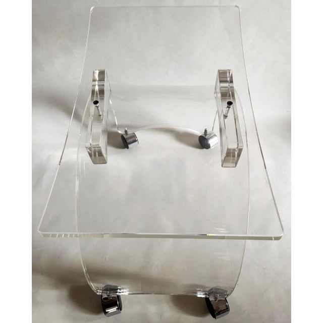 Transparent MCM Sculptural Lucite Vanity Stool For Sale - Image 8 of 9