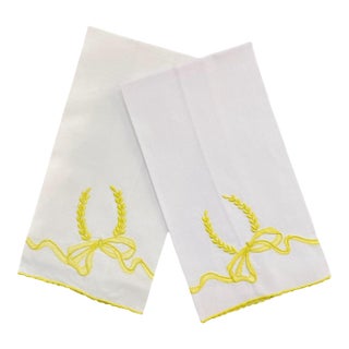 Marghab Wreath and Ribbon Irish Linen Hand Towels (Fingertip Size) For Sale