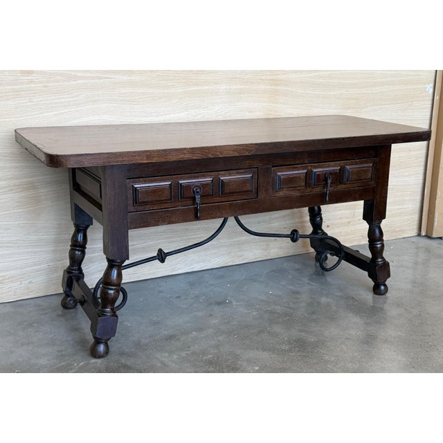 Early 20th Century Spanish rectangular coffee table with turned legs and four drawers For Sale - Image 18 of 18