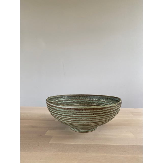1950s Lee Rosen for Design-Technics Ceramic Pottery Bowl With Kt Matte Glaze For Sale - Image 12 of 13