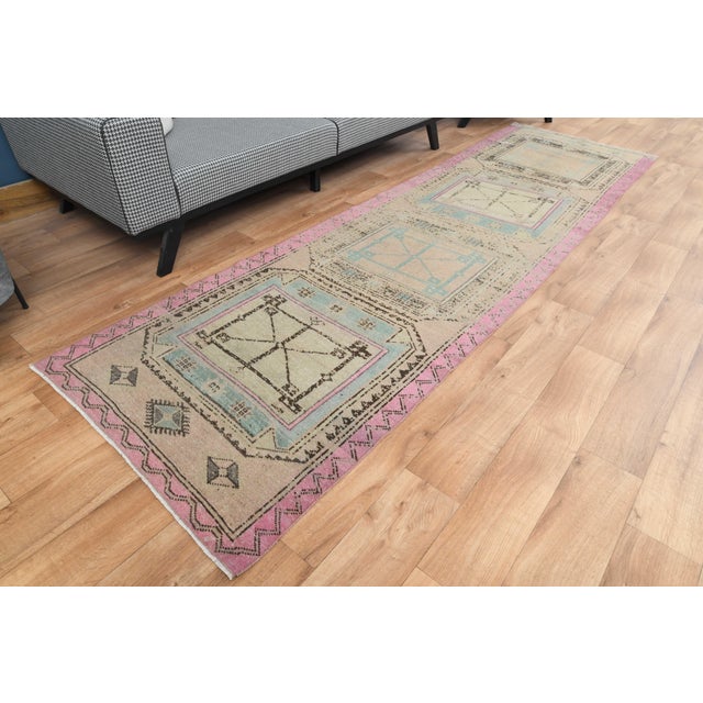 1970s Vintage Handmade Wool Cotton Turkish Beige Runner Rug For Sale In San Francisco - Image 6 of 11