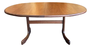 European Mid Century Modern Extending Oval Teak Dining Table W/ Butterfly Leaf & Whale Fin Pedestal Base by G-Plan Furniture, Uk c.1960