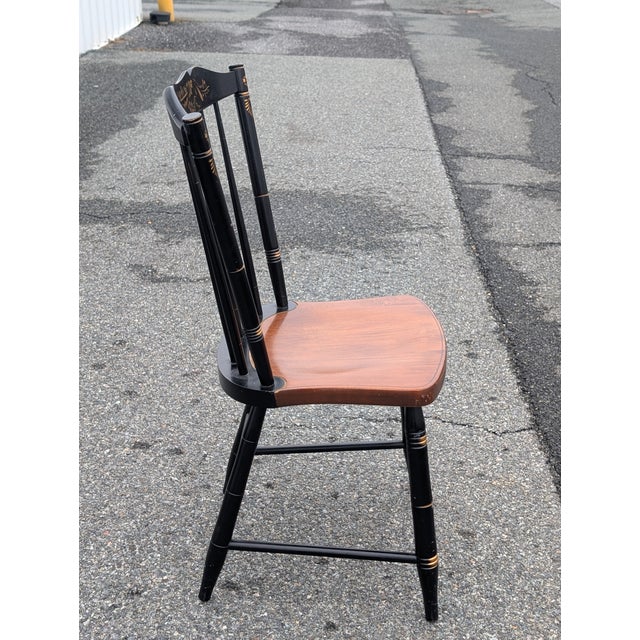 Wood Vintage L. Hitchcock Rustic Country Farmhouse Stenciled Windsor Dining Chair in Black and Maple For Sale - Image 7 of 7