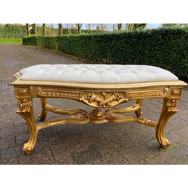 1950s French Vintage Off-White Leather Gilt Beech Bench For Sale - Image 4 of 16