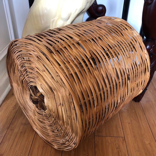 Camel 1970s Vintage Bamboo Reed Handwoven Basket For Sale - Image 8 of 10