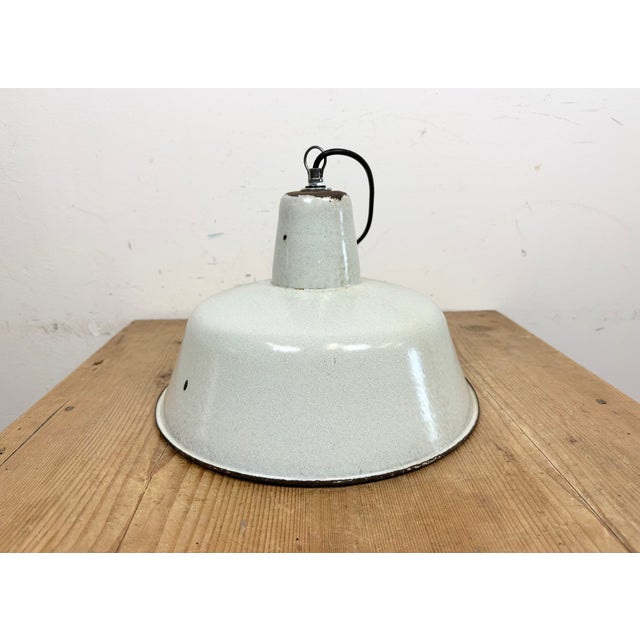 Industrial White Enamel Factory Pendant Lamp from Zaos, 1960s For Sale - Image 10 of 17