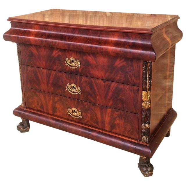 1830s French Empire Mahogany Chest With Four Drawers and Gilded Edges, Commode For Sale
