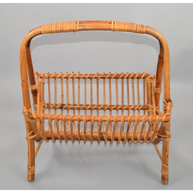 Mediterranean 1960s Italian Franco Albini Bend Bamboo Rattan French Rivera Magazine Rack Stand For Sale - Image 3 of 12