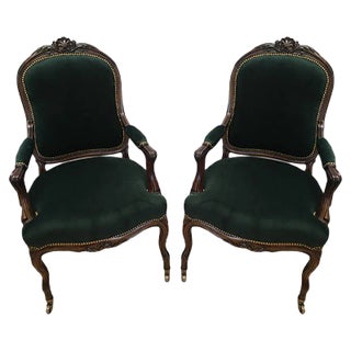 Set of 19th Century Louis XV Style Throne Seats in Walnut For Sale
