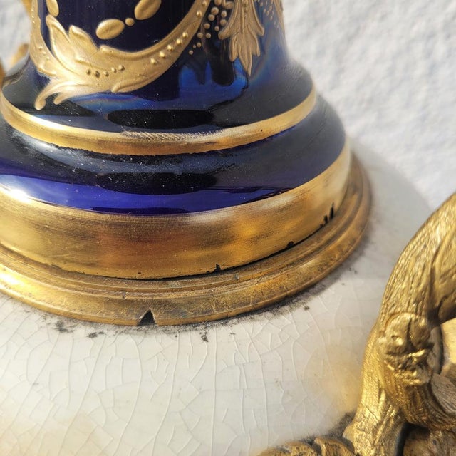 Large 19th Century Vase in Porcelain and Bronze For Sale - Image 6 of 18