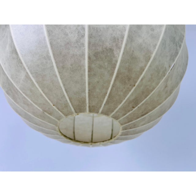 Mid-Century Round Cocoon Pendant Lamp, 1960s, Italy For Sale - Image 6 of 10