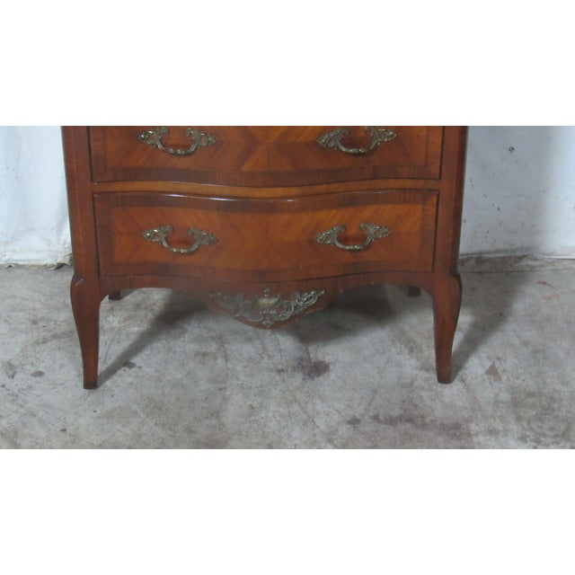 Item: John Widdicomb Chest Details: Signed John Widdicomb Great Designer Look/Quality Piece Great Storage Beautiful Look...