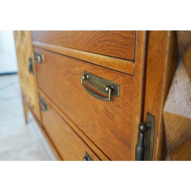 Wood 1960s Broyhill Premiere Brasilia “Diamond Head” Buffet / Credenza For Sale - Image 7 of 14