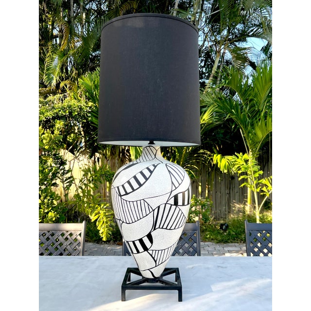 Roger Capron Pair of Black & White Geometric Pottery Lamps in the Style Roger Capron, 1980's For Sale - Image 4 of 11