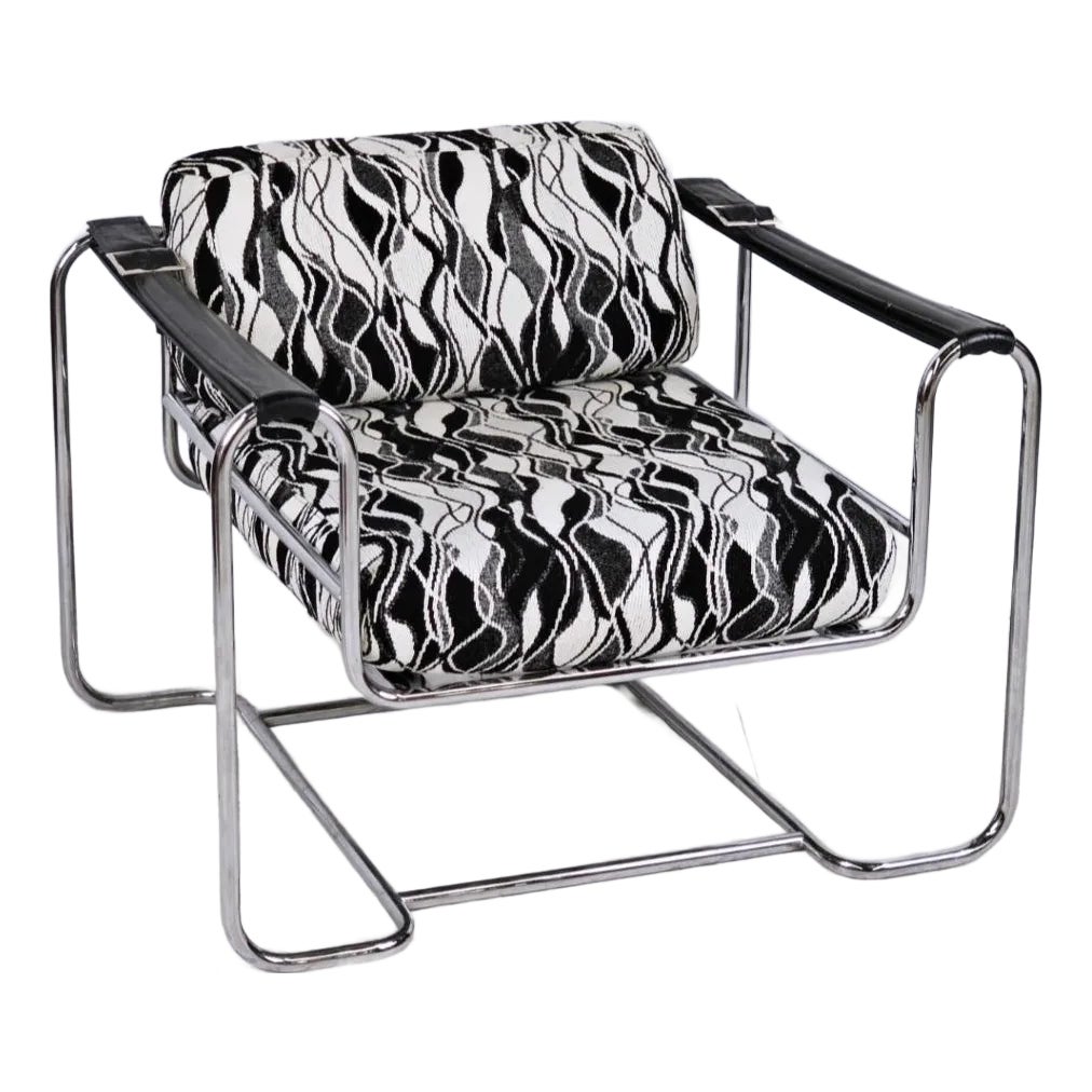 1950s-bauhaus-style-bent-