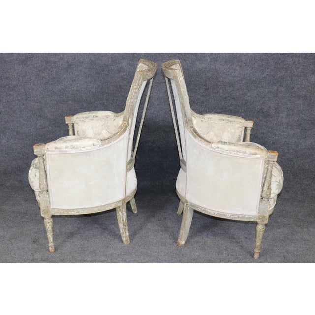 French Pair 18th Century French Louis XVI Distressed Painted Bergères For Sale - Image 3 of 17