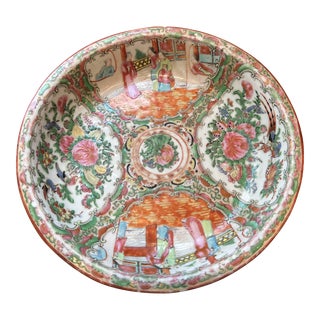 Mid 19th Century Early Rose Medallion Bowl For Sale