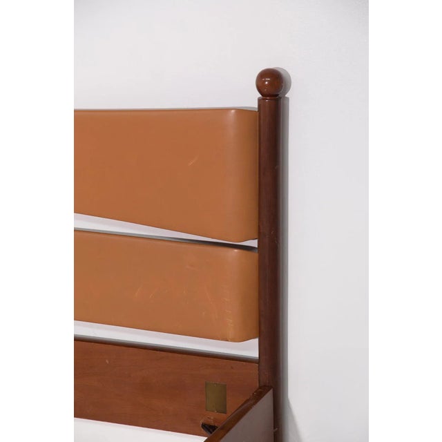 1970s Vintage Bed by Osvaldo Borsani and Eugenio Gerli, 1970s For Sale - Image 5 of 10