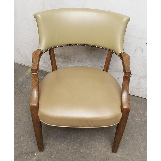 Traditional Late 20th Century Studded Vinyl Tan Chair For Sale - Image 3 of 7