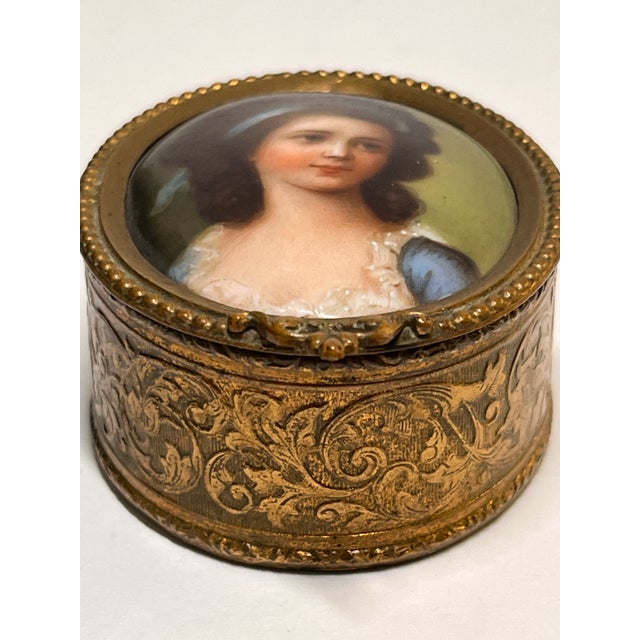 Late 19th Century 19th Century Vienna Miniature Portrait Gilt Bronze Box For Sale - Image 5 of 12