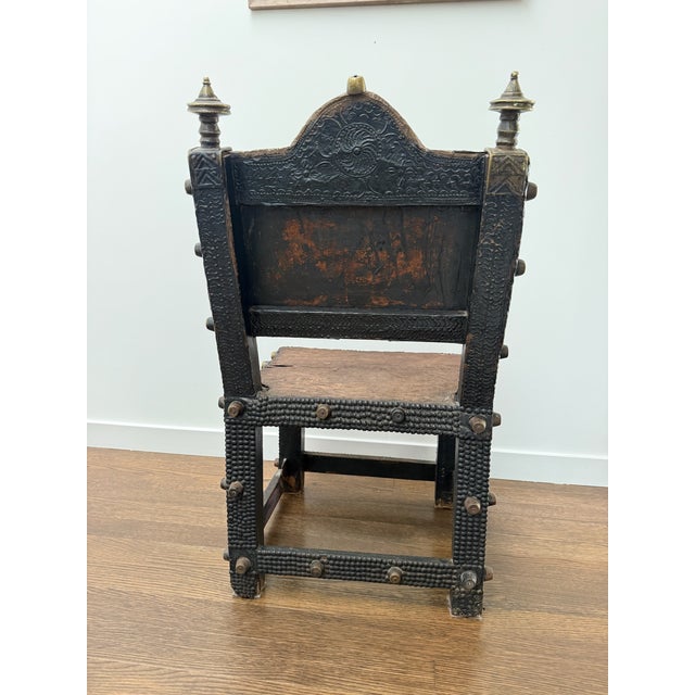 Early 20th Century Ashanti People Ghana Asipim Kings Chair For Sale In San Francisco - Image 6 of 7