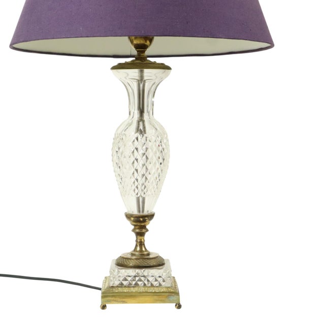 Traditional Empire Table Lamp in Cut Crystal with Diamond Pattern and Gilt Bronze, 1890s For Sale - Image 3 of 17