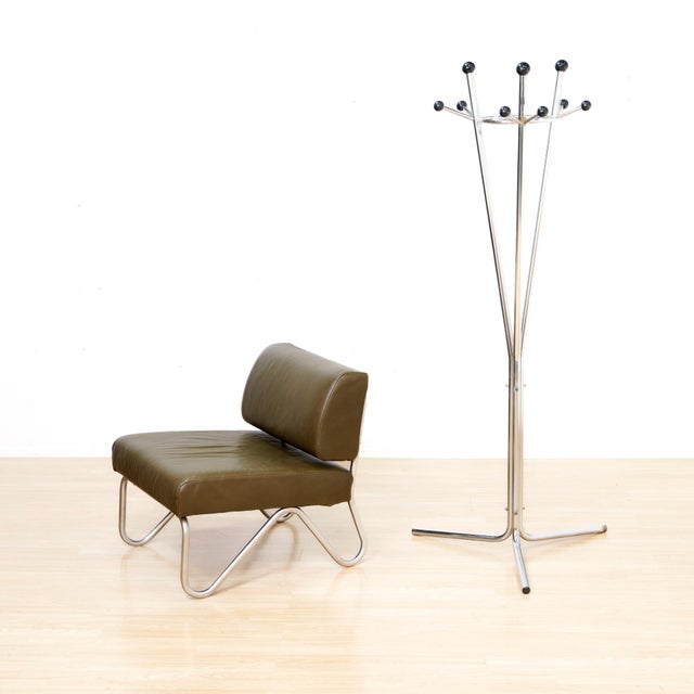 Vintage 1970s Post Modern Atomic Hat & Coat Rack Stand (2) For Sale - Image 4 of 5