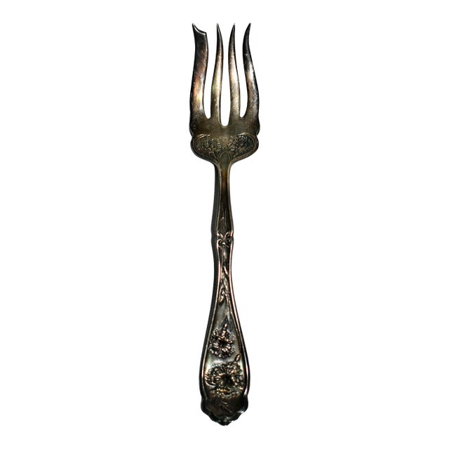 Vintage/Antique Silverplate Medium Serving Fork, Wr Keystone Carnation For Sale