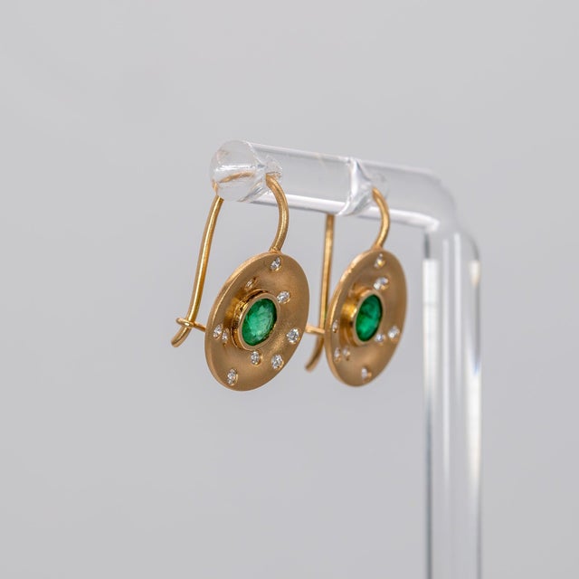 Zambian Emerald Stud Earrings With Earth-Mined Diamond Accents: Solid 14k Gold, A Pair For Sale In Columbus - Image 6 of 6