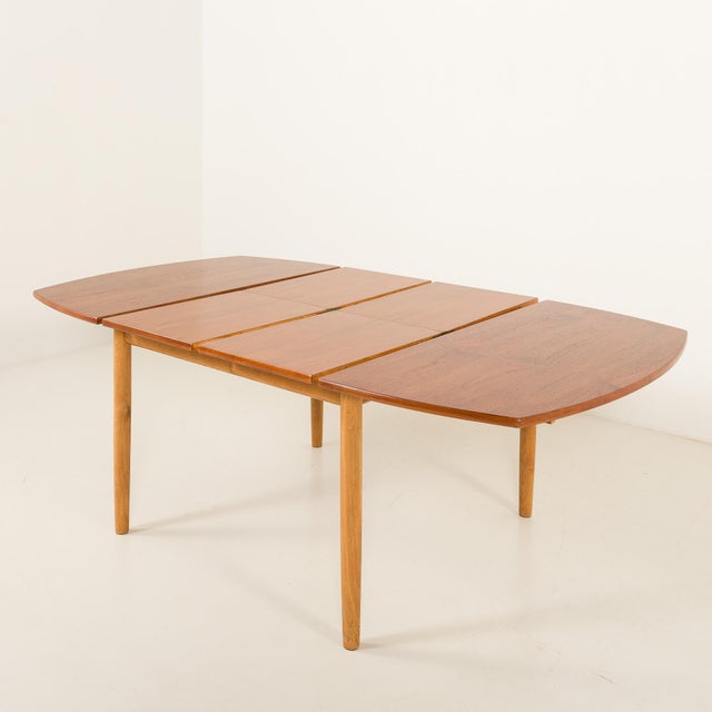 Mid-Century Modern Teak Table with Hidden Leaves by William Watting for Fristho, 1950s For Sale - Image 14 of 18
