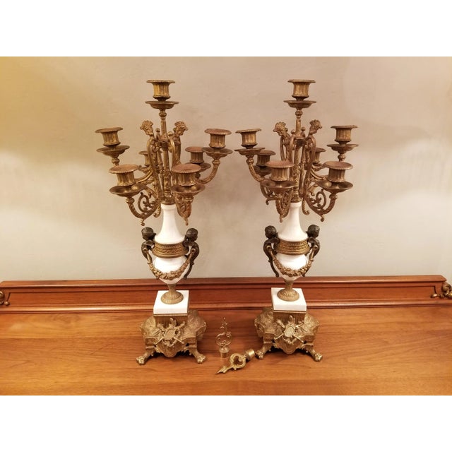Vintage Italian Pair of 7-Light Gilt Bronze & Marble Figural Cherub Candelabras For Sale - Image 14 of 18