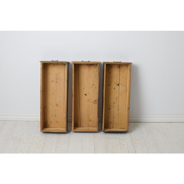 Swedish Folk Art Drop-Leaf Dining Table with Drawers and Rustic Paint For Sale - Image 14 of 15