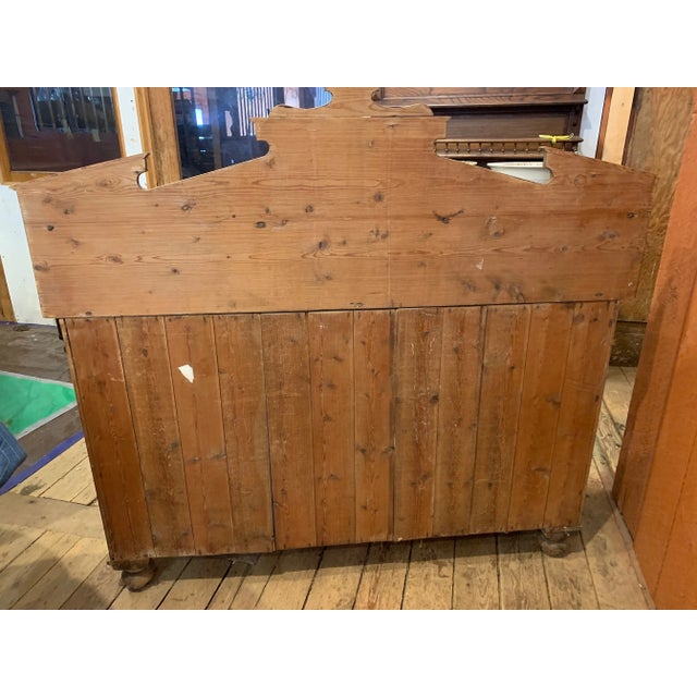 1900 - 1909 1900s Antique Country Pine Server For Sale - Image 5 of 12