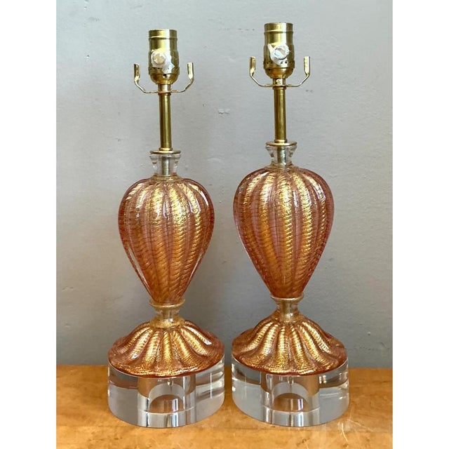 Mid-Century Modern Vintage Murano Glass Lamps With Lucite Bases - Pair For Sale - Image 3 of 12