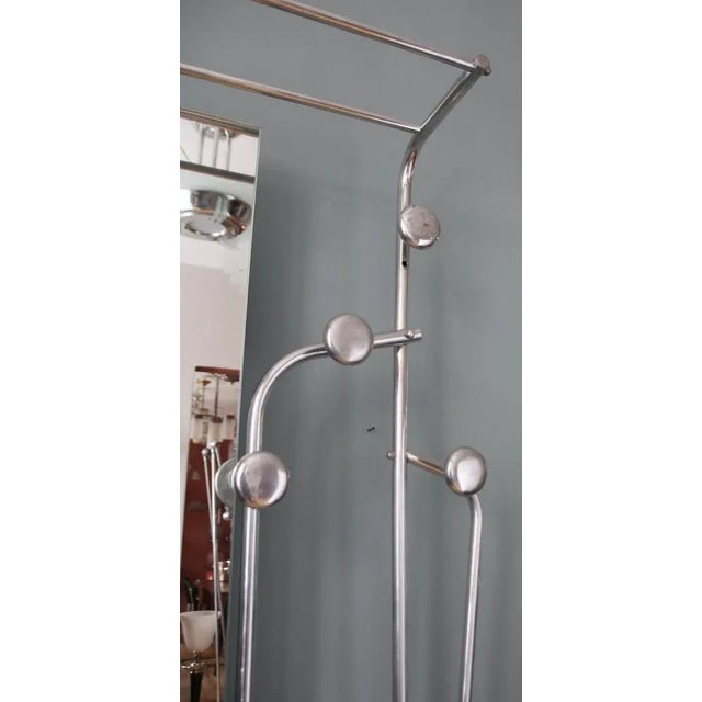 French Art Deco Polished Aluminum Coat Stand, 1940s For Sale - Image 4 of 10